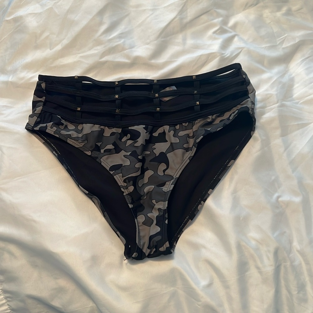 Camo studded bottoms